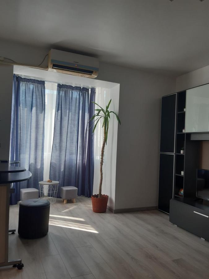 Miha'S Apartament 苏利纳 外观 照片
